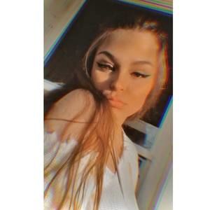 Meet your Posher, Jenn